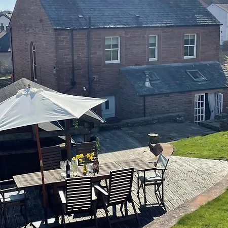 Sunnyside, With Large Garden In A Popular Village In The Eden Valley With Outdoor Swimmin Pool Сasa de vacaciones Lazonby