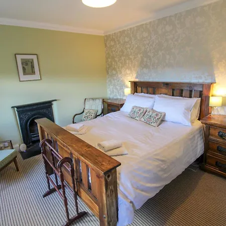 Sunnyside, Holiday home