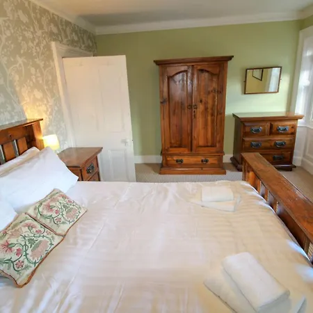 Sunnyside, With Large Garden In A Popular Village In The Eden Valley With Outdoor Swimmin Pool *